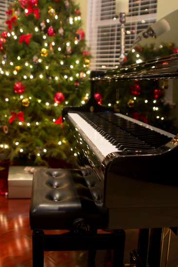 Why A Piano Bench Matters To Your Piano Playing