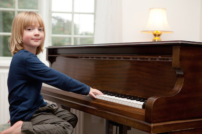 How To Make Piano Lessons – And Practice Sessions – Fun!