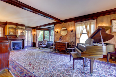 Arranging Your Living Room Around A Grand Piano