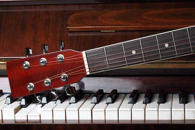 5 Reasons A Guitarist Should Learn The Piano