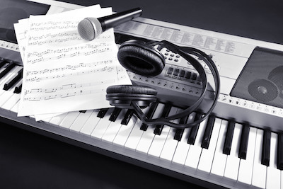 10 Reasons To Choose A Digital Piano