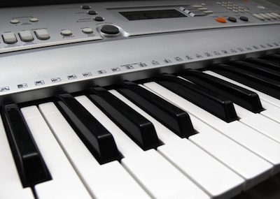 Are App or DVD Piano Lessons Worth It?