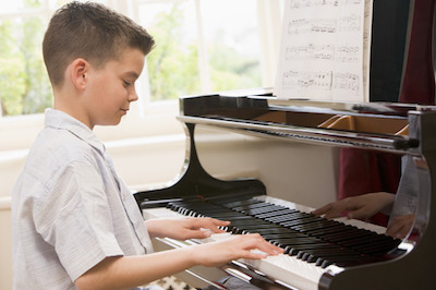 The Correct Way To Sit – It Makes All The Difference In Playing The Piano