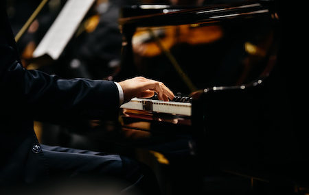 Piano Performance Anxiety: Tips for Nervous Players