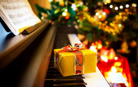 A Piano Gift-Giving Guide